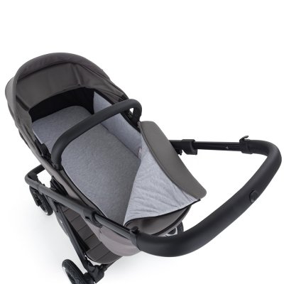 PETITE&MARS Kočárek kombinovaný ICON 2v1 Dove Grey LITE AIR + Core Pro i-Size Black Grey + Báze