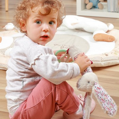 BABYONO Piszcząca zabawka Króliczek Milly 0m+