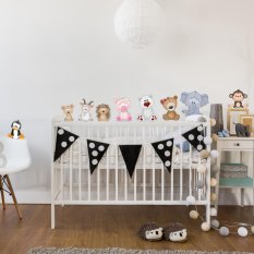 Children's wall stickers - Animals above the crib