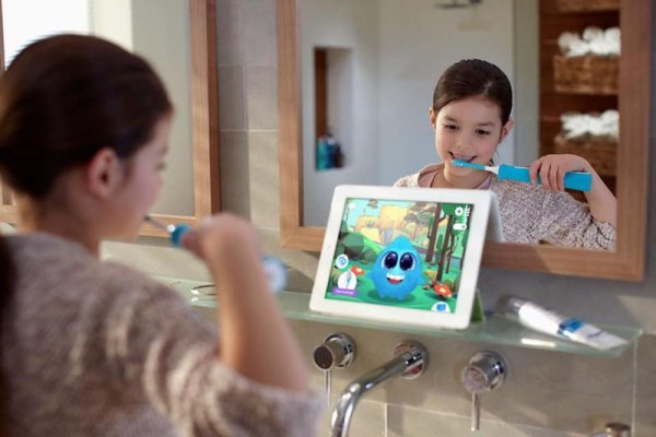 PHILIPS Sonic elektrische Zahnbürste für Kinder mit Bluetooth grün HX6322/04