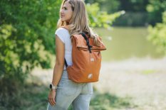 Monkey Mum® Mochila integrada de softshell para portabebés Carrie - Hojas de otoño