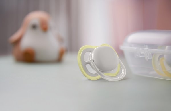 Philips AVENT Ultra luftneutraler Schnuller 0-6m, 2 Stk