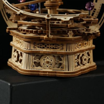 RoboTime 3D Wooden Puzzle Music Box Historical Clock