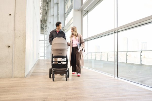 EASYWALKER Kombinirani voziček Zoey Almond Taupe