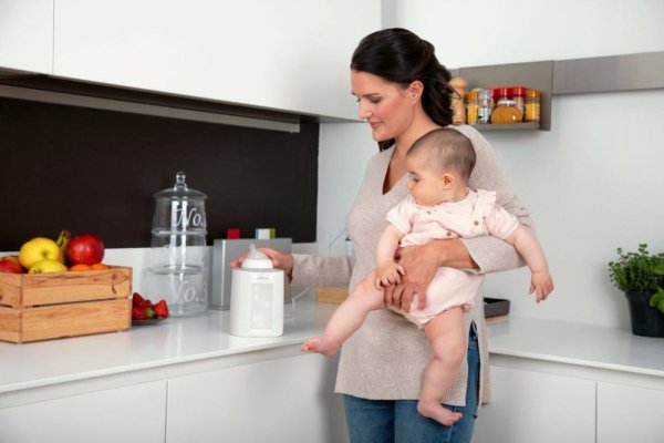 Aquecedor de biberões CHICCO com esterilizador 2 em 1