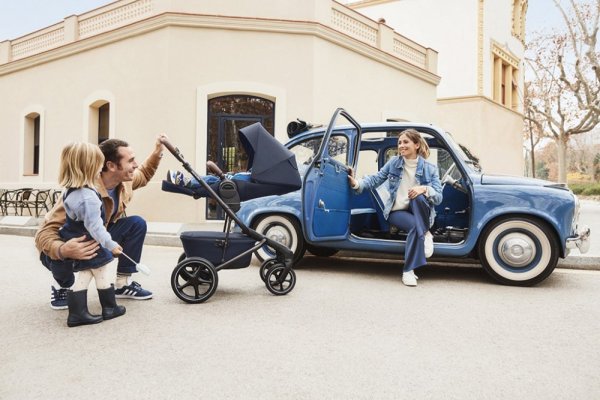 EASYWALKER Kombikinderwagen Jimmey 2in1 Pepper Black LITE AIR + CYBEX Aton B2 i-Size + Basis