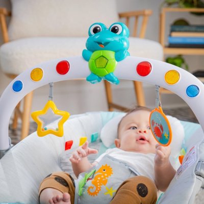 BABY EINSTEIN Musikwippe mit Vibration und Lichtern Kick to It Neptune bis 9 kg