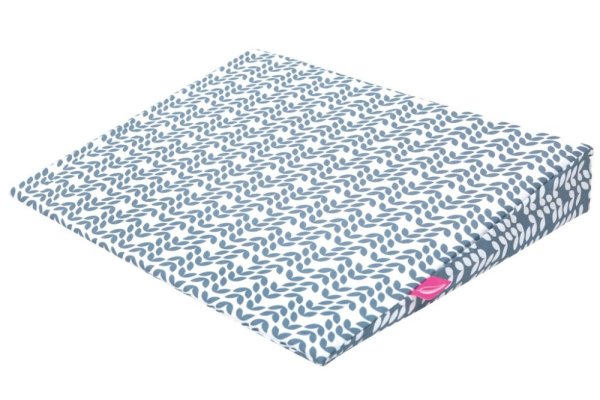 MOTHERHOOD Keilkissen Blue Classics neu 60x45x9 cm, 0-6 m