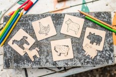 BeWooden Lisja vstavljanka sestavljanka 4 v 1 - Kmetija