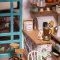 RoboTime 3D Holzpuzzle Miniatur Puppenhaus Café