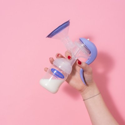 LANSINOH Two-phase manual breast pump