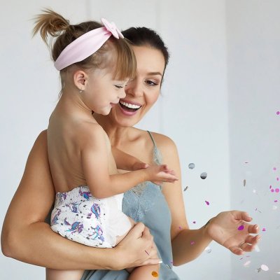KOLORKY NIGHT Jednorazowe eko pieluszki nocne M (5-8 kg) 168 szt. - MAGAZYN MIESIĘCZNY