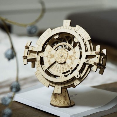 RoboTime Drewniane mechaniczne puzzle 3D Wieczny kalendarz