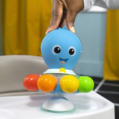 BABY EINSTEIN Hračka senzorická chobotnice s přísavkou Opus's Spin & Sea™ 3m+