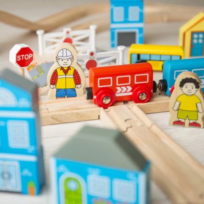 Bigjigs Rail Caminho de Ferro de Madeira Cidade e Aldeia 91 Peças