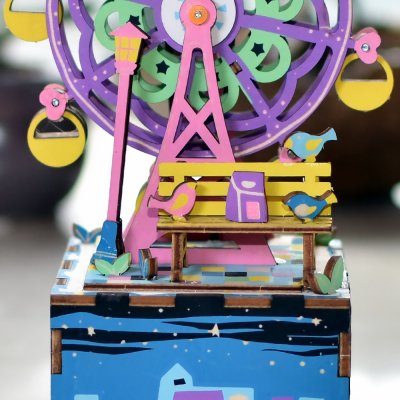 RoboTime Drewniane Puzzle 3D Szkatułka z melodyjką Mała Karuzela
