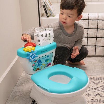 BABY EINSTEIN Kindertoilette mit Sound 2in1 Geared for Success™ 18m+