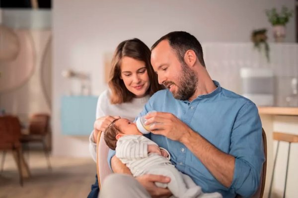 Philips AVENT Premium Elektrischer Dampfsterilisator SCF293/00