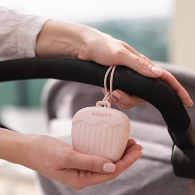 BABYONO Silikonhülle für Schnuller rosa 0m+