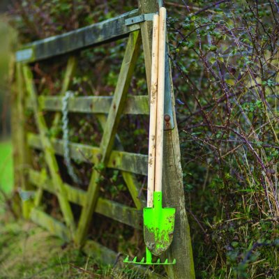 Bigjigs Toys Trädgårdsspade grön