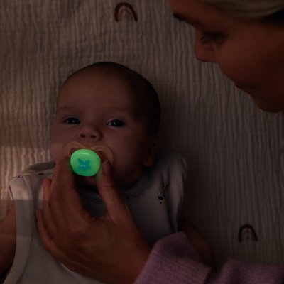 Philips AVENT Schnuller Ultrastart Nacht 0-2m Mädchen, 2 Stk.