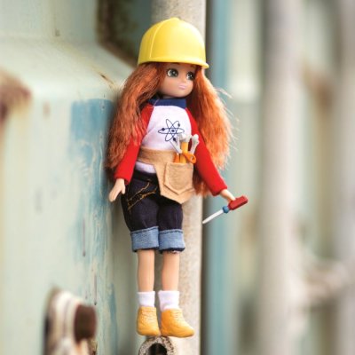 Lottie Lalka młoda wynalazczyni