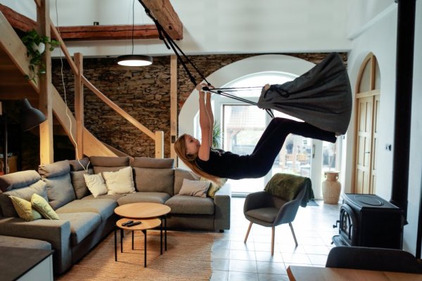 Viseči sprostitveni stolček bordo HOJDAVAK MAXIMUS OUT z blazino, Les Notranji, Vrv črna