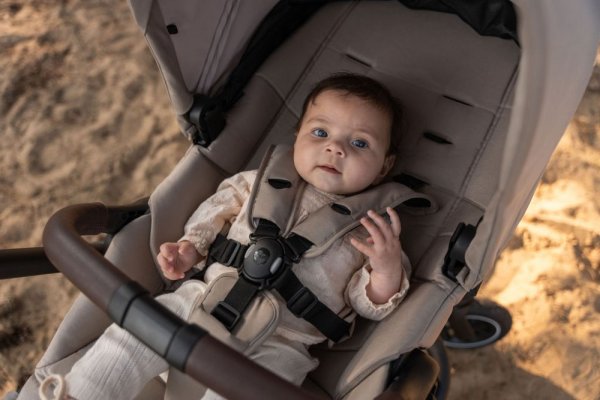 EASYWALKER Kombikinderwagen Jimmey Explore Pearl Taupe AIR + CYBEX Aton B2 i-Size + Base