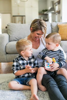 BABY EINSTEIN Take Along Tunes™ Musikspielzeug ab 3 Monaten