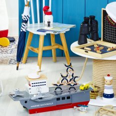 Vilac Flugzeugträger aus Holz mit Zubehör