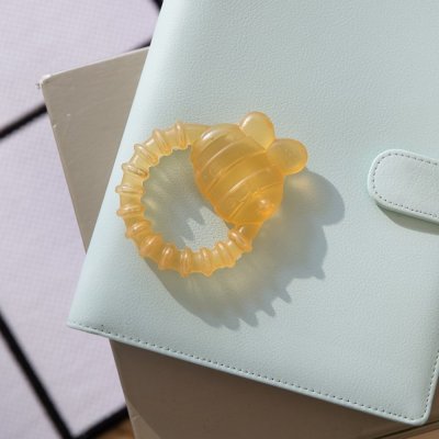 Mordedor de refrigeração com água destilada Bomby™ 3m+ INGENUITY
