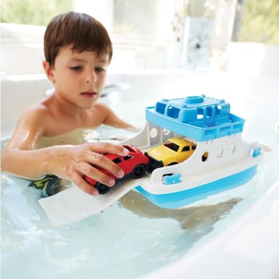 Green Toys Ferry Boat albastru-alb cu mașinuțe