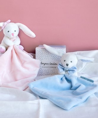 Doudou Ajándékkészlet kék - nyuszi rongyikával 10 cm