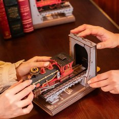 Puzzle 3D RoboTime Serre-livres Train à vapeur historique