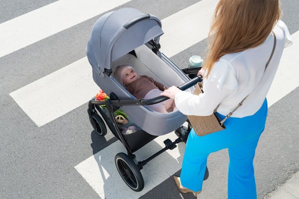 KINDERKRAFT SELECT Kinderwagen kombiniert Nea 2in1 Midnight Black, Premium
