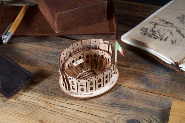 Ugears Puzzle 3D en bois et mécanique – Le Colisée de Rome