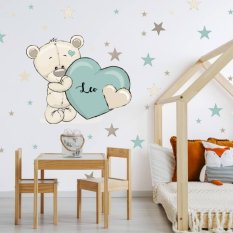 Modrá samolepka na stenu do chlapčenskej izby - Medvedík s menom a srdiečkom
