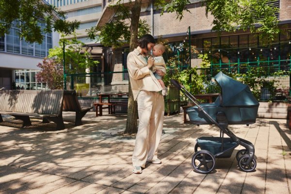 EASYWALKER Kombikinderwagen Harvey⁵ Premium 2v1 Jade Green LITE AIR + CYBEX Aton B2 i-Size
