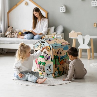 BusyKids Activity board Domek DINO