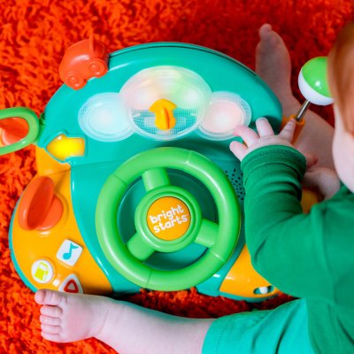 BRIGHT STARTS Musikalisches Licht- und Farb-Lenkrad Lights & Colors Driver™ 6m+