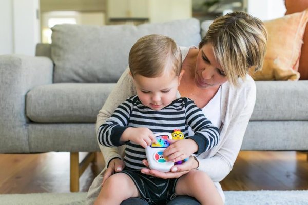 BABY EINSTEIN Take Along Tunes™ Musikspielzeug ab 3 Monaten