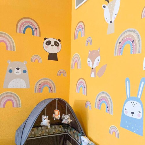 Vinilos para habitación infantil - Arcoíris en rosa con animales