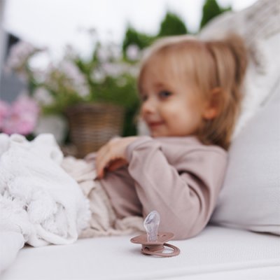 BABYONO Smoczki silikonowe anatomiczne 18m+, 2 szt.