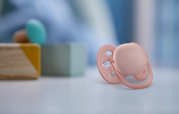 Philips AVENT Schnuller Ultrasoft Premium neutral 0-6m Mädchen, 2 Stk