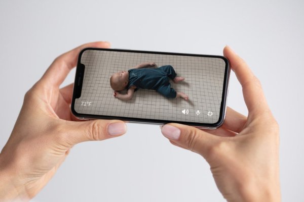 OWLET Owlet Smart Sock 3 i Owlet Cam 2 - jasnozielony