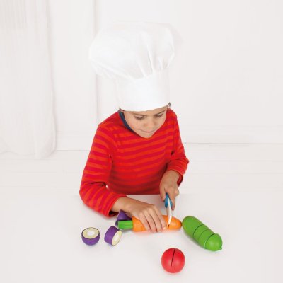 Bigjigs Toys Verduras de madera para cortar con gorro