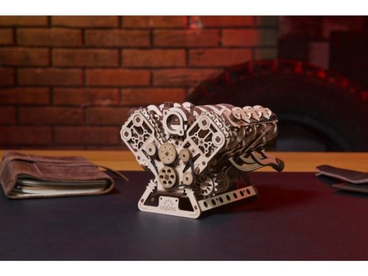 Ugears 3D fa mechanikus puzzle V8-as motor