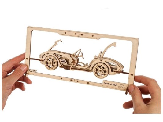 Puzzle mécanique en bois Ugears 2,5D Roadster MK3