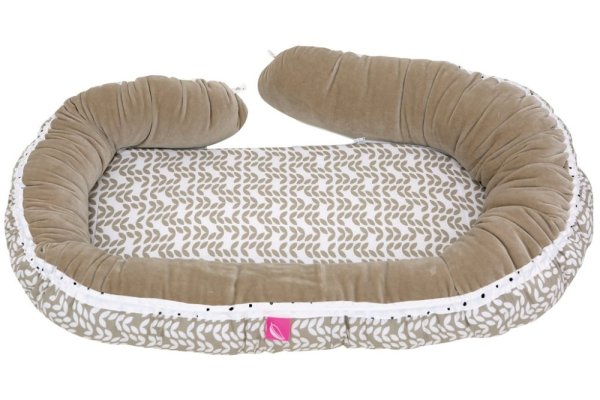 MOTHERHOOD Babynest och Juniorkudde 2 i 1 Beige Classics ny