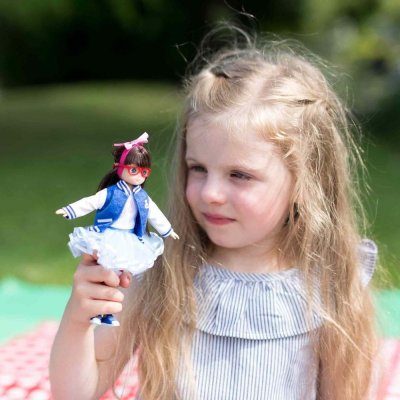 Lottie Muñeca fan de la música